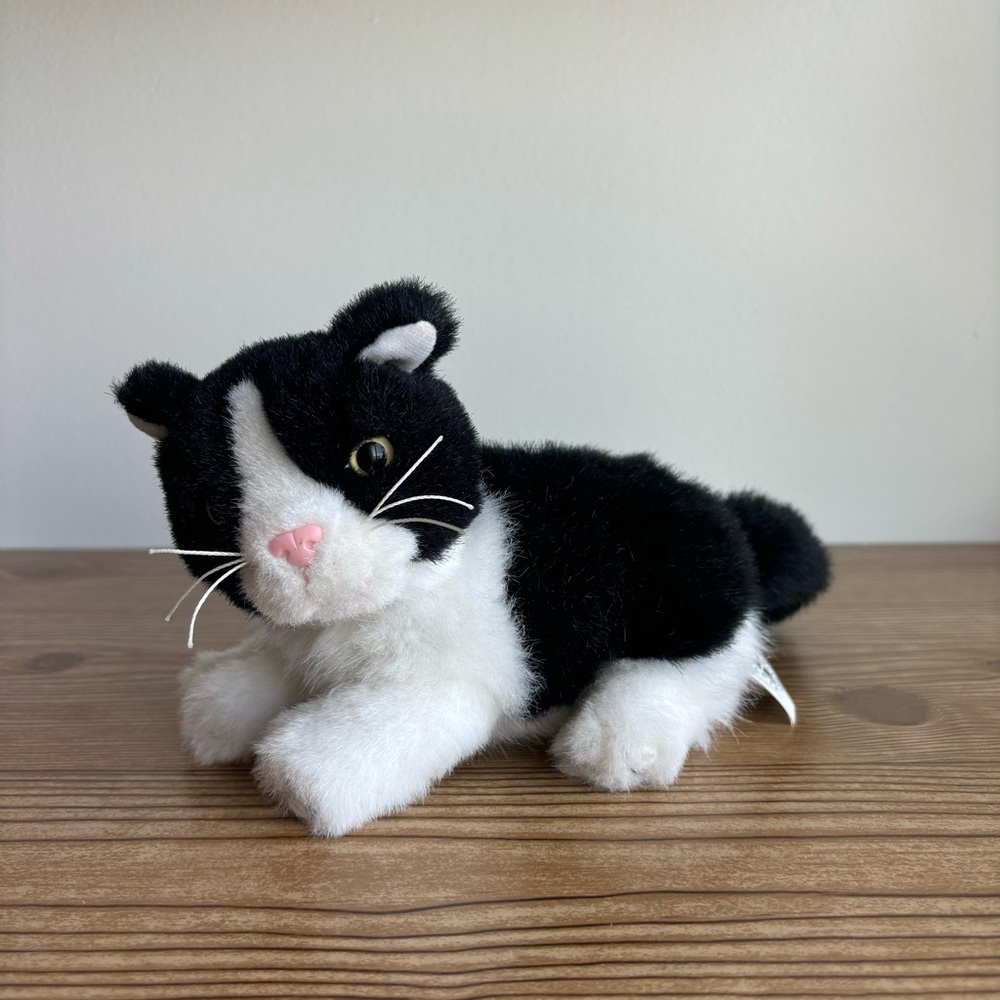 Tangerine Press Scholastic Furry Friends Black And White Kitty Cat Plush Toy